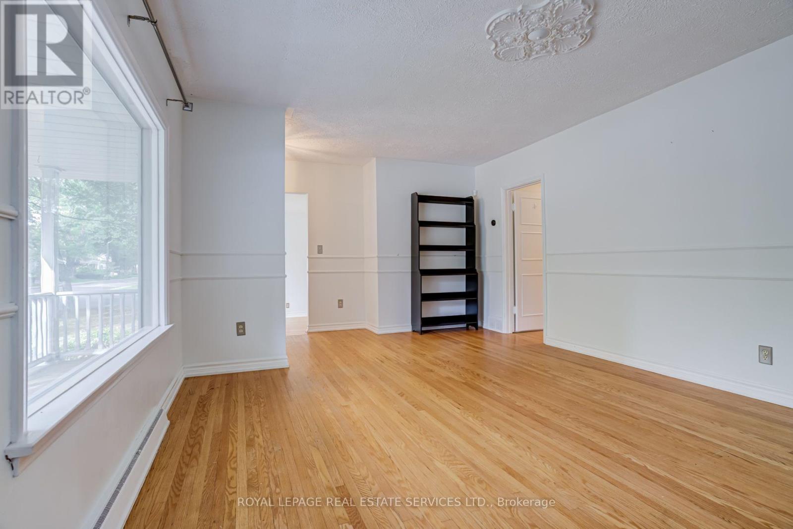 374 SPRUCE STREET - 16