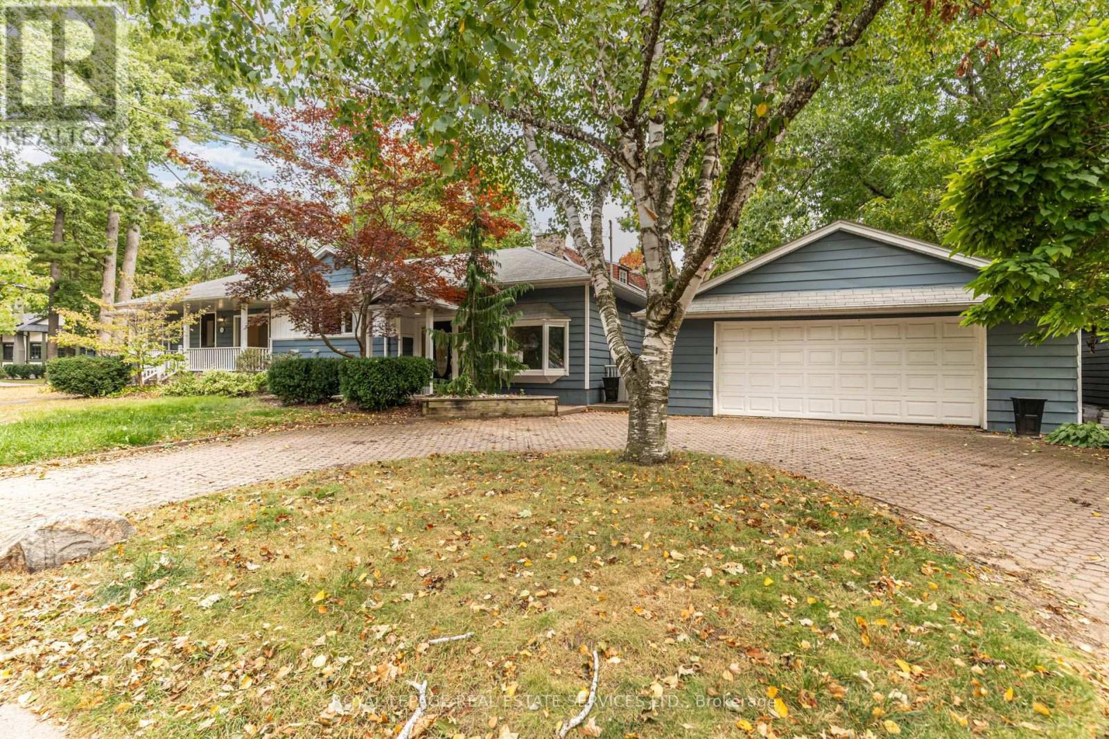 374 SPRUCE STREET - 2