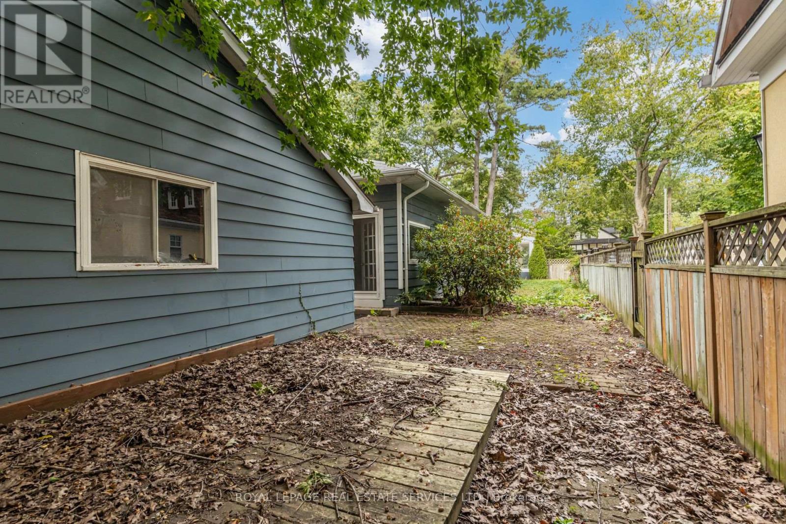 374 SPRUCE STREET - Image 41