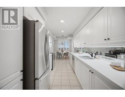 210 - 10 Old Mill Trail, Toronto, ON M8X2Y9 Photo 19