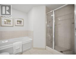 210 - 10 Old Mill Trail, Toronto, ON M8X2Y9 Photo 26