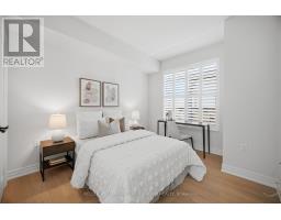 210 - 10 Old Mill Trail, Toronto, ON M8X2Y9 Photo 28