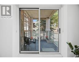 210 - 10 Old Mill Trail, Toronto, ON M8X2Y9 Photo 33