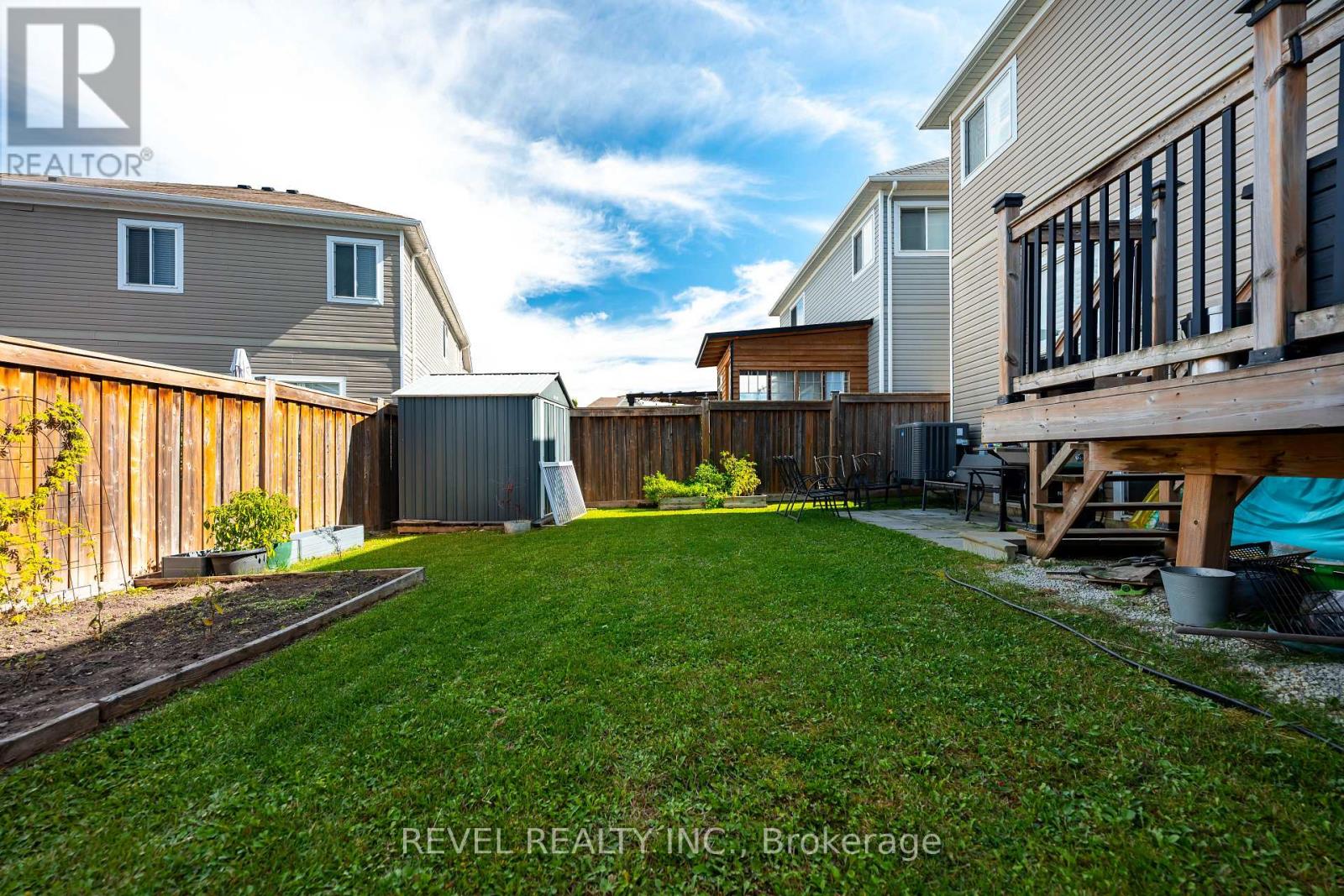 409 TANSLEY STREET - 45