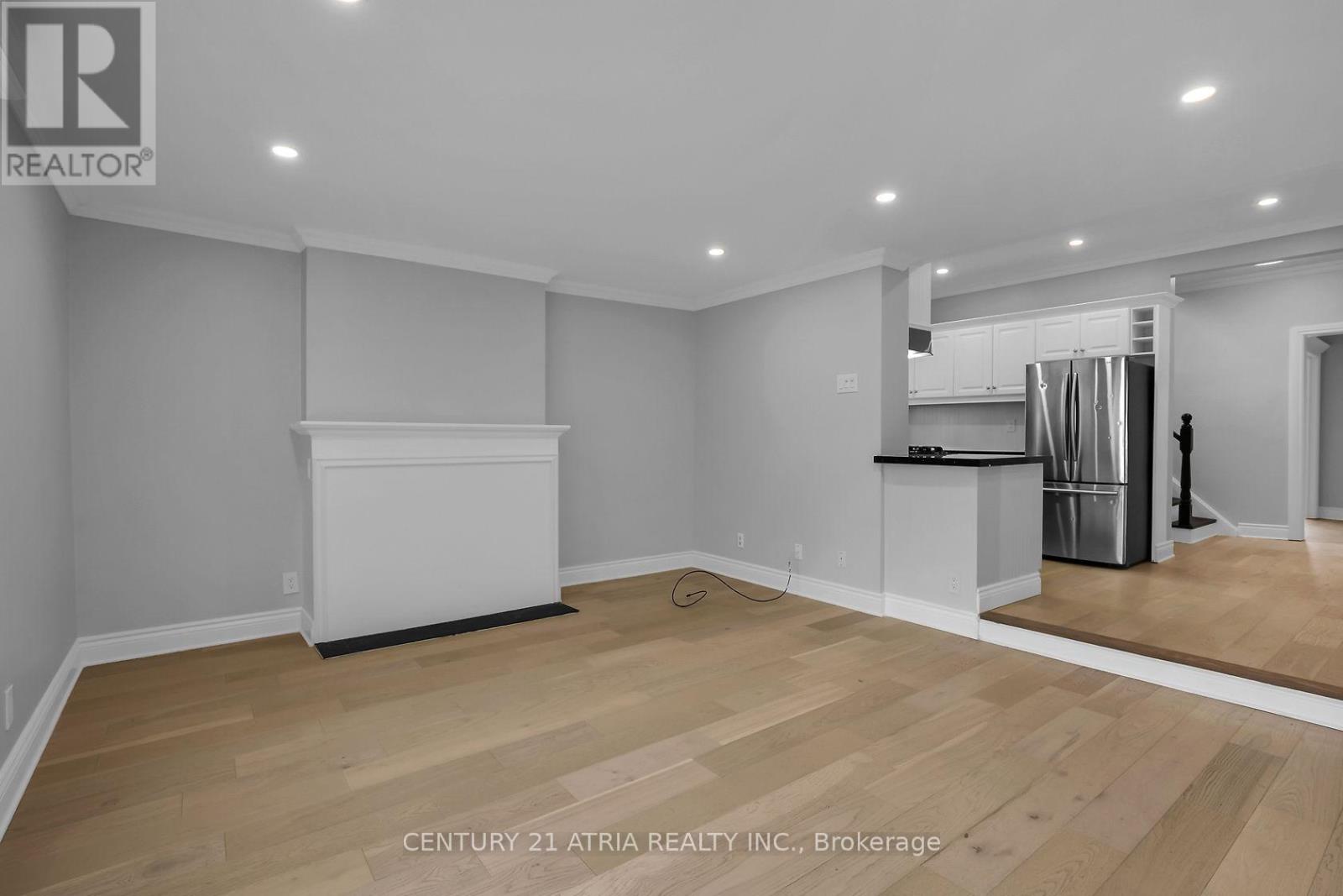 379 GROSVENOR STREET, London East (East B) — photo 11