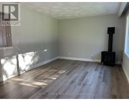 Primary Bedroom - 309 William Street, Shelburne, ON L9V3A7 Photo 7