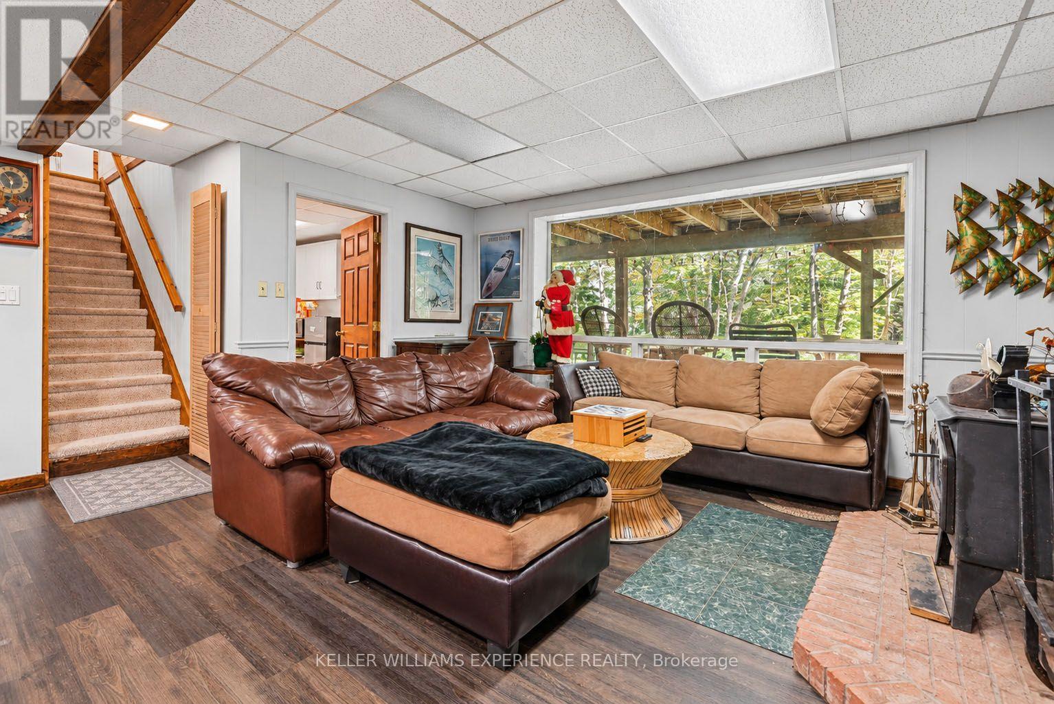 1099 SHERWOOD FOREST ROAD - Image 20