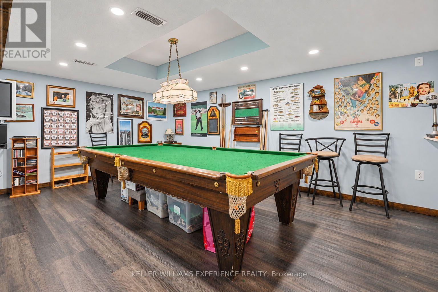 1099 SHERWOOD FOREST ROAD - 21