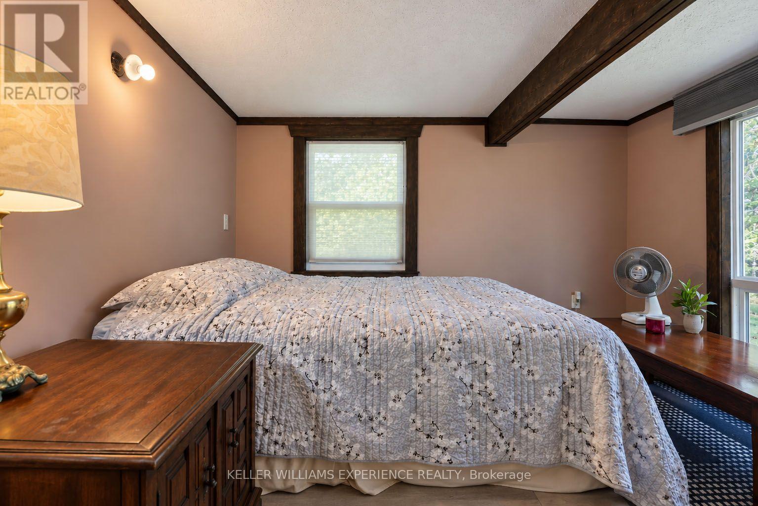 1099 SHERWOOD FOREST ROAD - Image 25