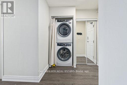 #613 245 DAVISVILLE AVENUE - 3