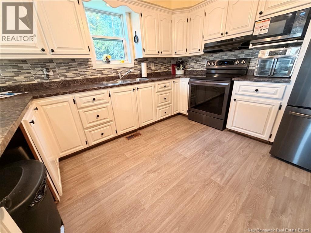 10503 Route 430 - Image 31