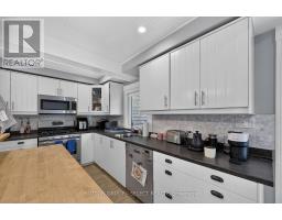 943 Colborne Street, London East, ON N6A4A5 Photo 9