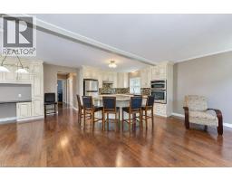 Living room - 34 Wayne Drive, Kitchener, ON N2A1M2 Photo 11
