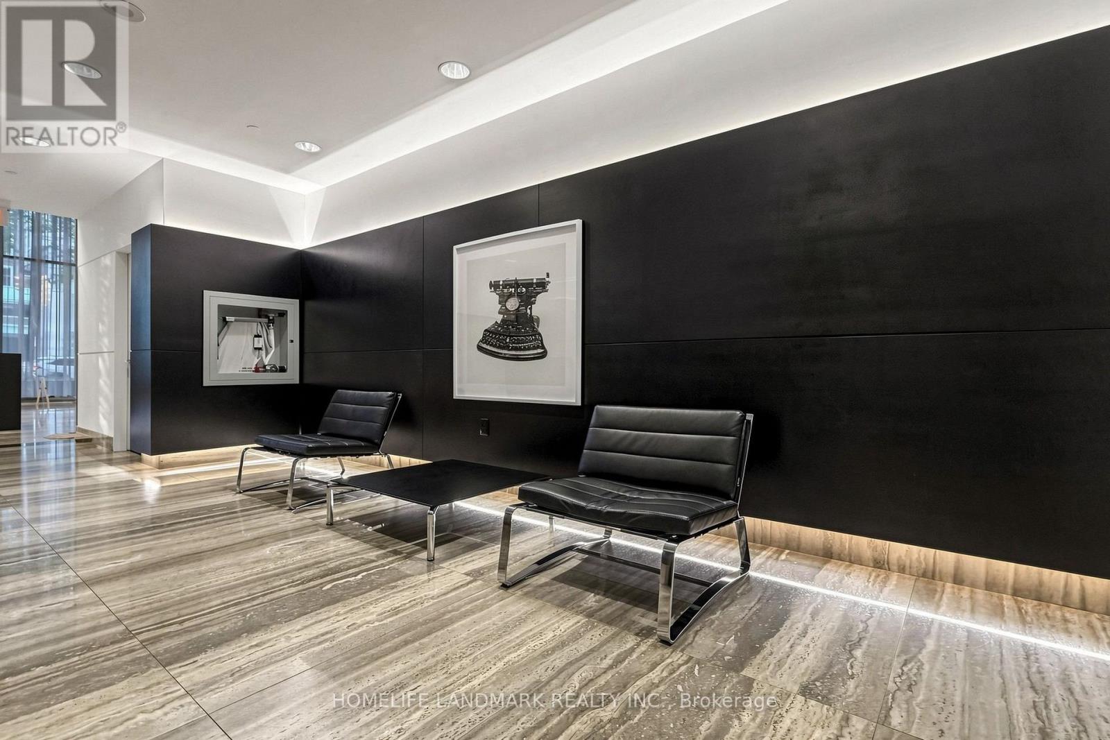 TH03 - 110 CHARLES STREET E, Toronto (Church-Yonge Corridor) — photo 10