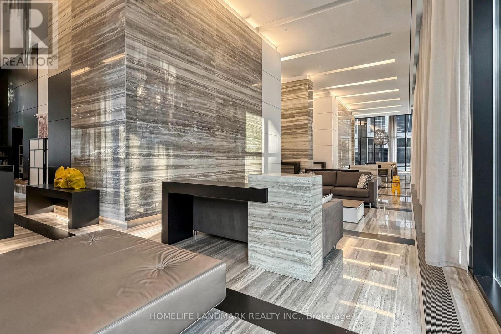 TH03 - 110 CHARLES STREET E, Toronto (Church-Yonge Corridor) — photo 8