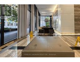 Kitchen - Th03 - 110 Charles Street E, Toronto, ON M4Y1T5 Photo 6