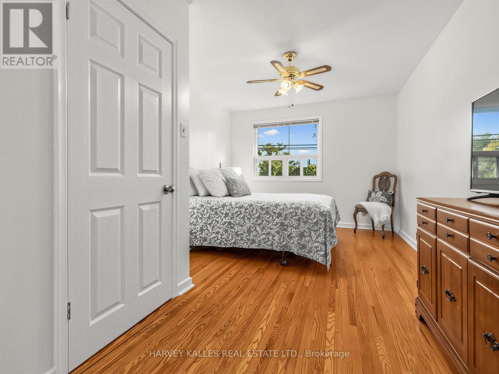 70 PINTAIL CRESCENT - 16