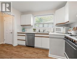 Bathroom - 70 Pintail Crescent, Toronto, ON M3A2Y7 Photo 13
