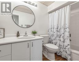 70 Pintail Crescent, Toronto, ON M3A2Y7 Photo 24