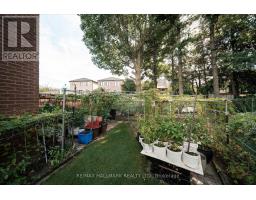 16 Ascolda Boulevard, Toronto, ON M1J2N7 Photo 44