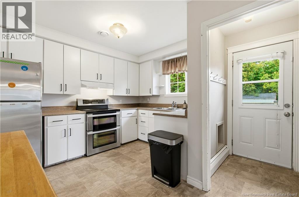 17 Hollybrook Street - 14