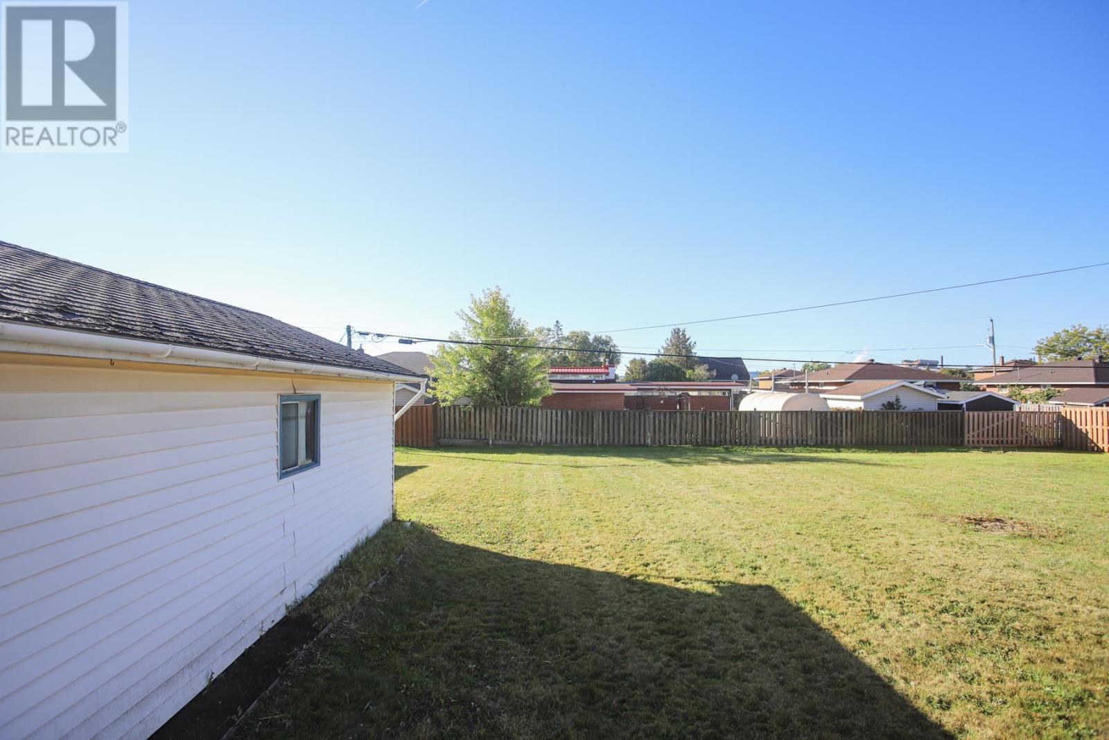 127 Ruth ST - Image 32