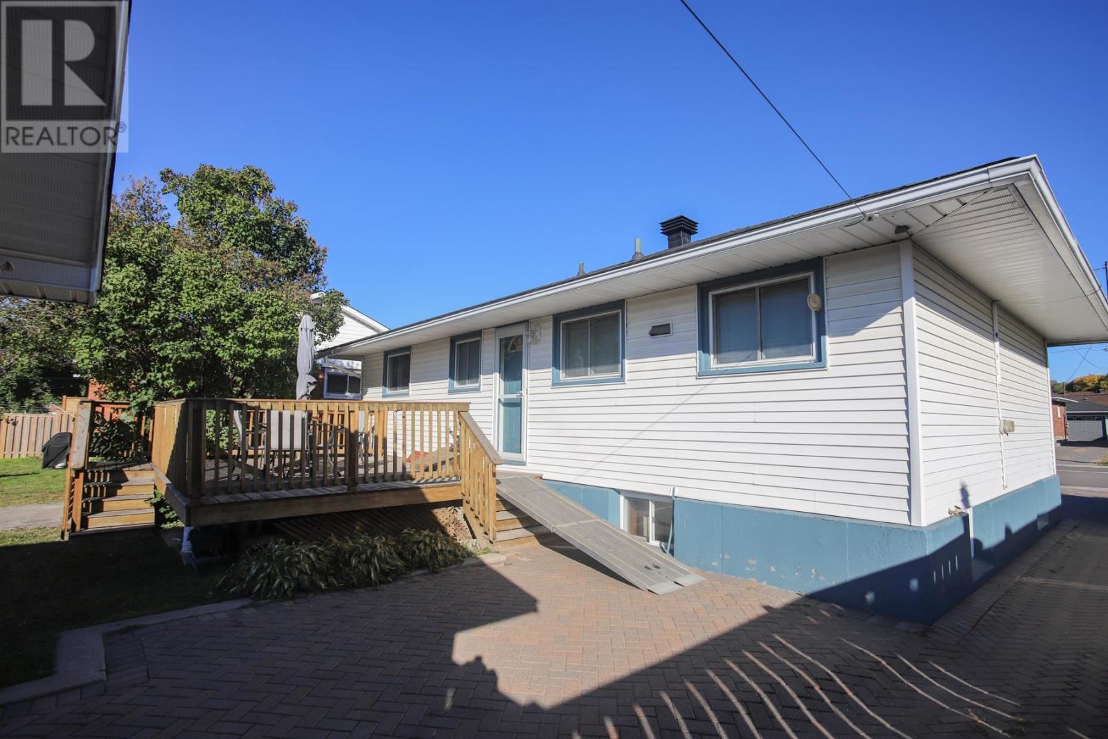 127 Ruth ST - 33