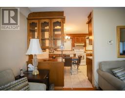 Kitchen - 127 Ruth St, Sault Ste  Marie, ON P6C2E8 Photo 7