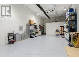 14 - 3300 Steeles Avenue W, Vaughan, ON L4K2Y4 Photo 10