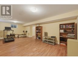 90 Brillinger Street, Richmond Hill, ON L4C8Y3 Photo 33