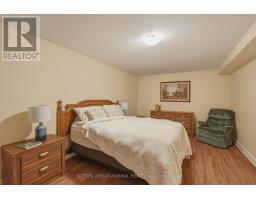 90 Brillinger Street, Richmond Hill, ON L4C8Y3 Photo 34