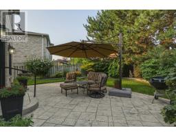 90 Brillinger Street, Richmond Hill, ON L4C8Y3 Photo 36