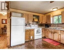 896 Red Deer Lake Road N, Wahnapitae, ON P0M3C0 Photo 31