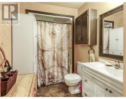 896 Red Deer Lake Road N, Wahnapitae, ON P0M3C0 Photo 33