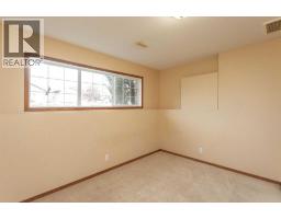 236 Kingston Drive, Red Deer, AB T4P0A7 Photo 28