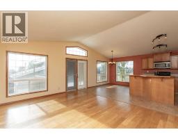Bedroom - 236 Kingston Drive, Red Deer, AB T4P0A7 Photo 9