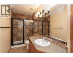 236 Kingston Drive, Red Deer, AB T4P0A7 Photo 19