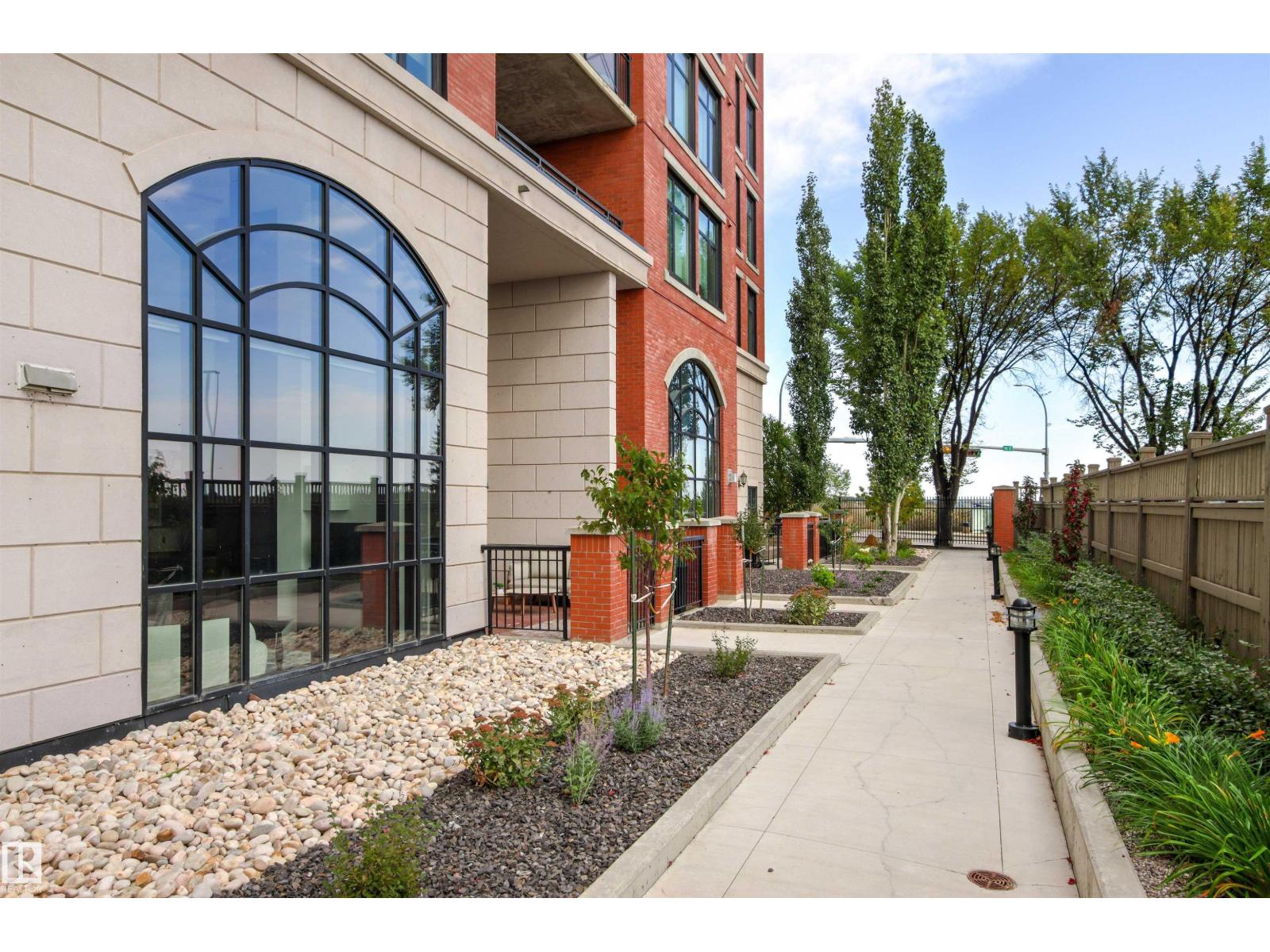 #106 9020 Jasper AV NW - 42