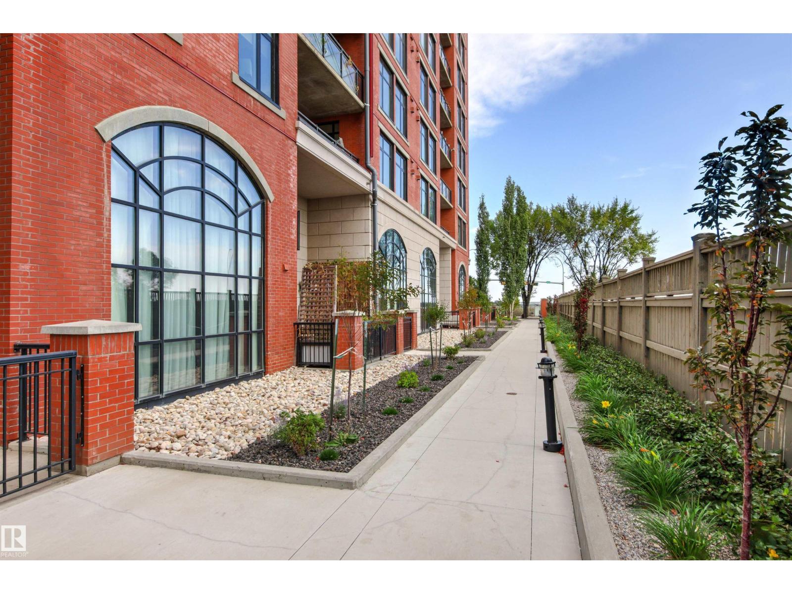 #106 9020 Jasper AV NW - 44