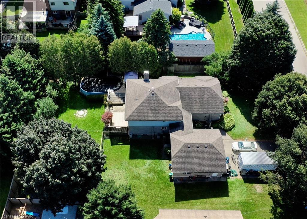 1 DANUBE Drive - Image 44