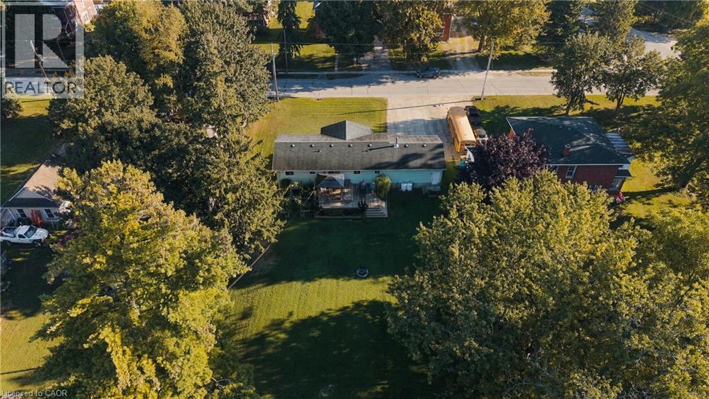 1065 Howick Street — photo 42