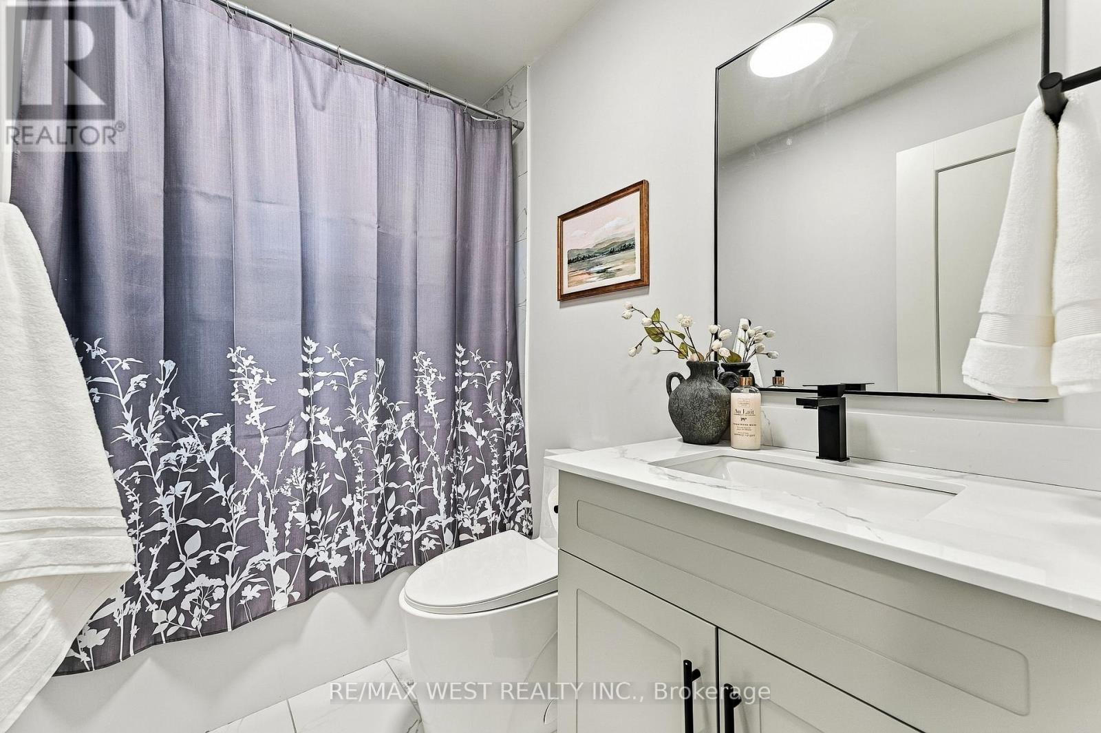 44 BLUEWATER COURT - Image 25