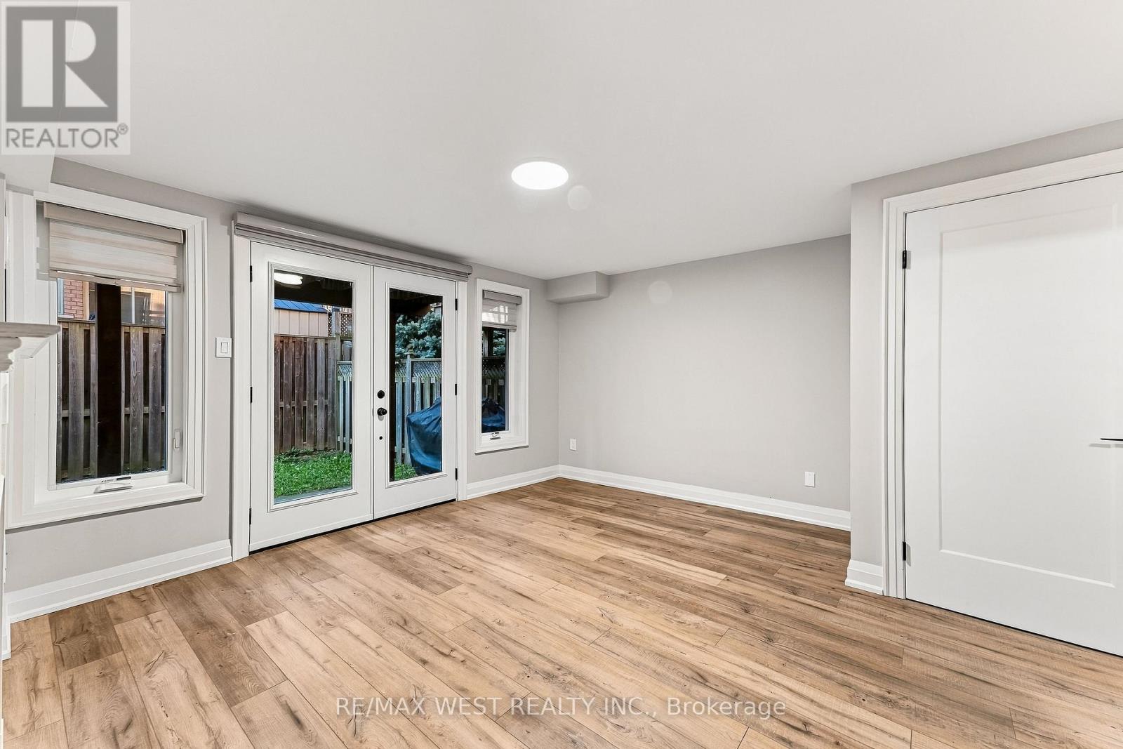 44 BLUEWATER COURT - Image 27