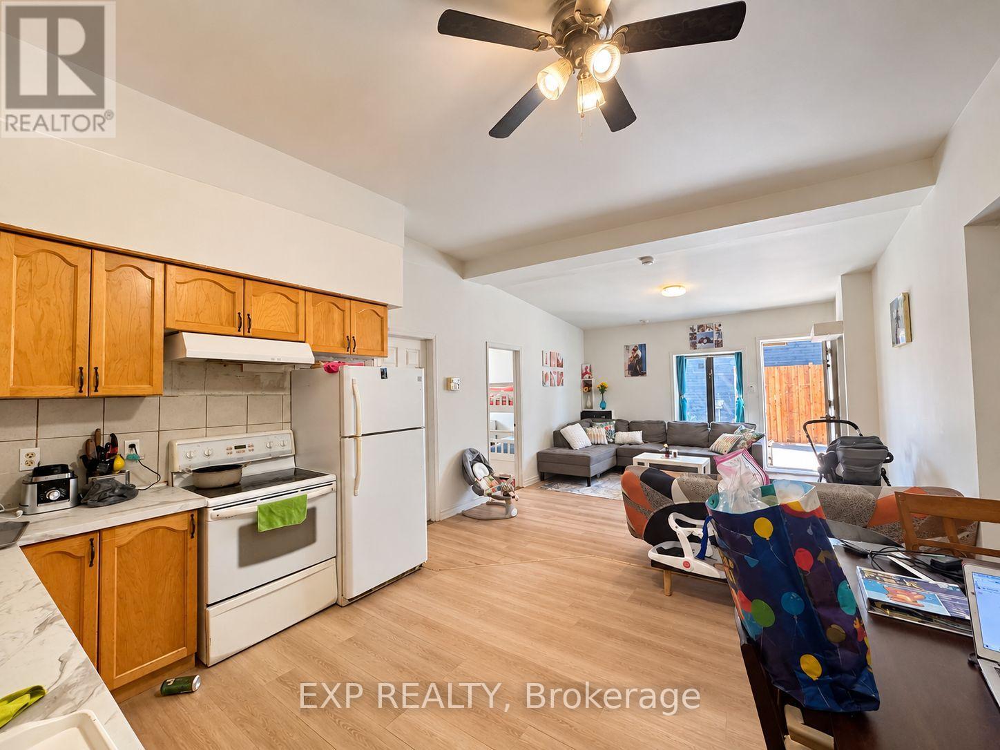 202 ROCHESTER STREET - 3