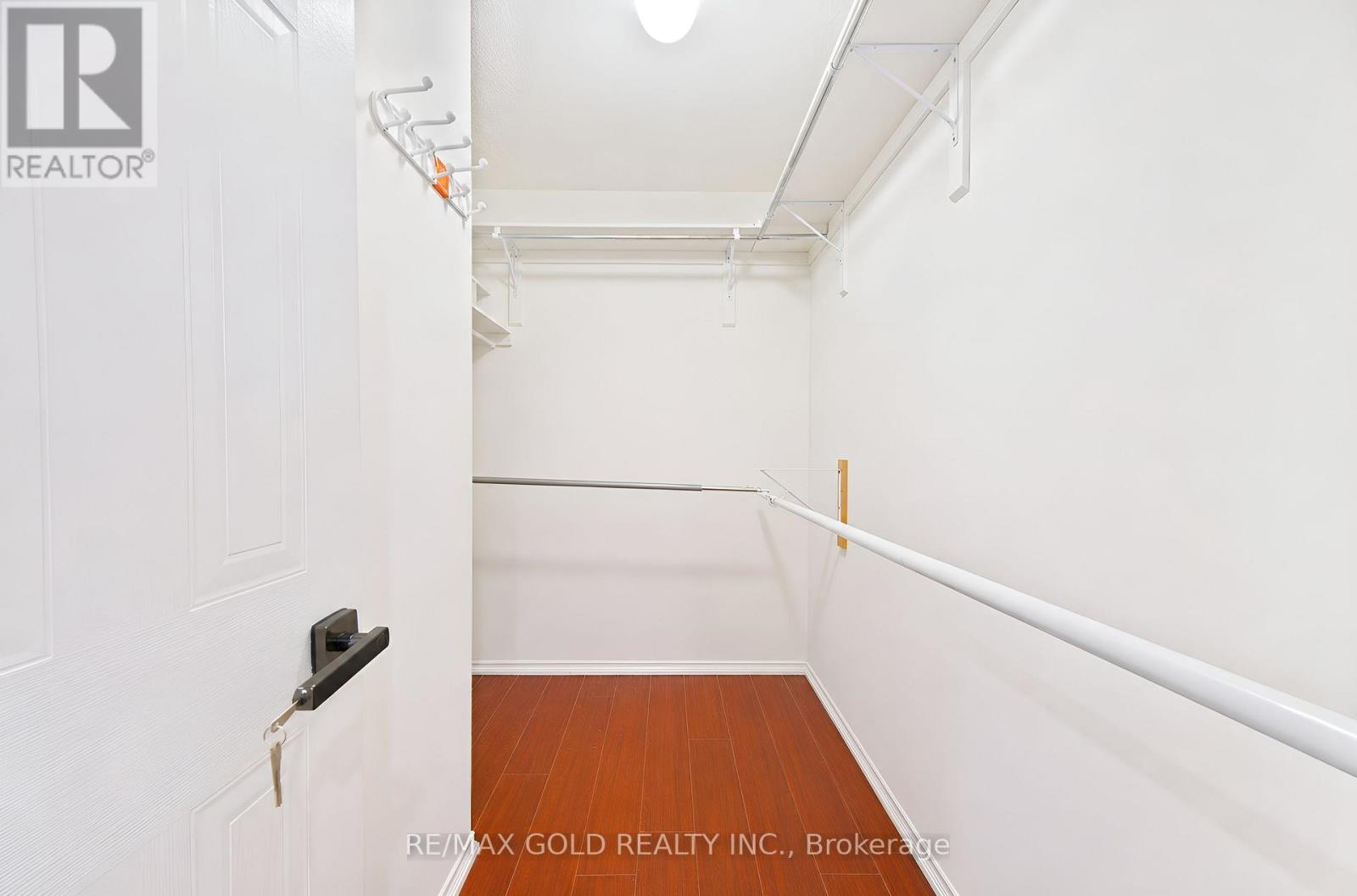 15 AMAZON COURT - 28
