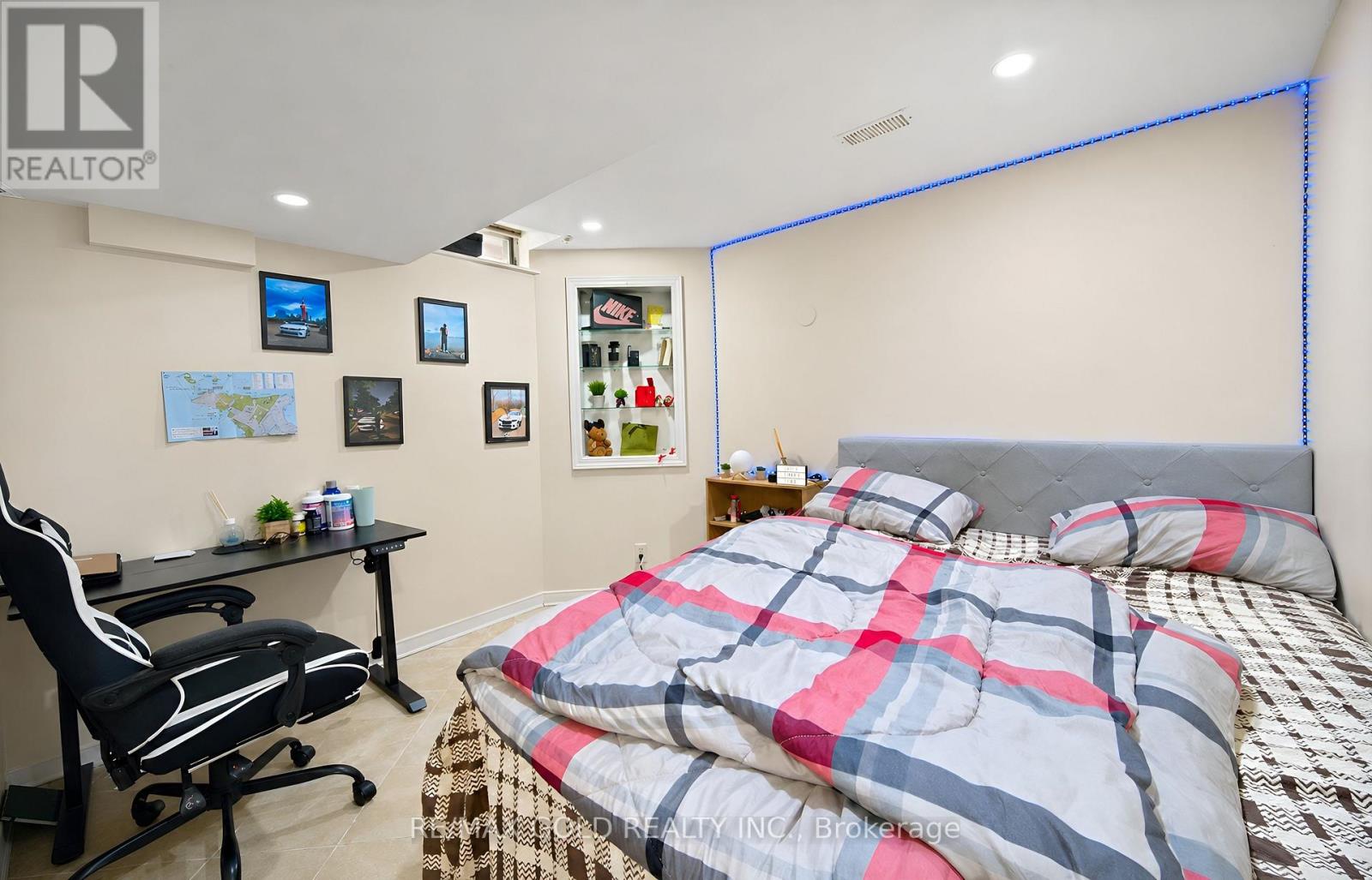 15 AMAZON COURT - Image 40