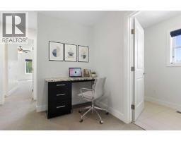 615 50 Avenue SW - photo 24