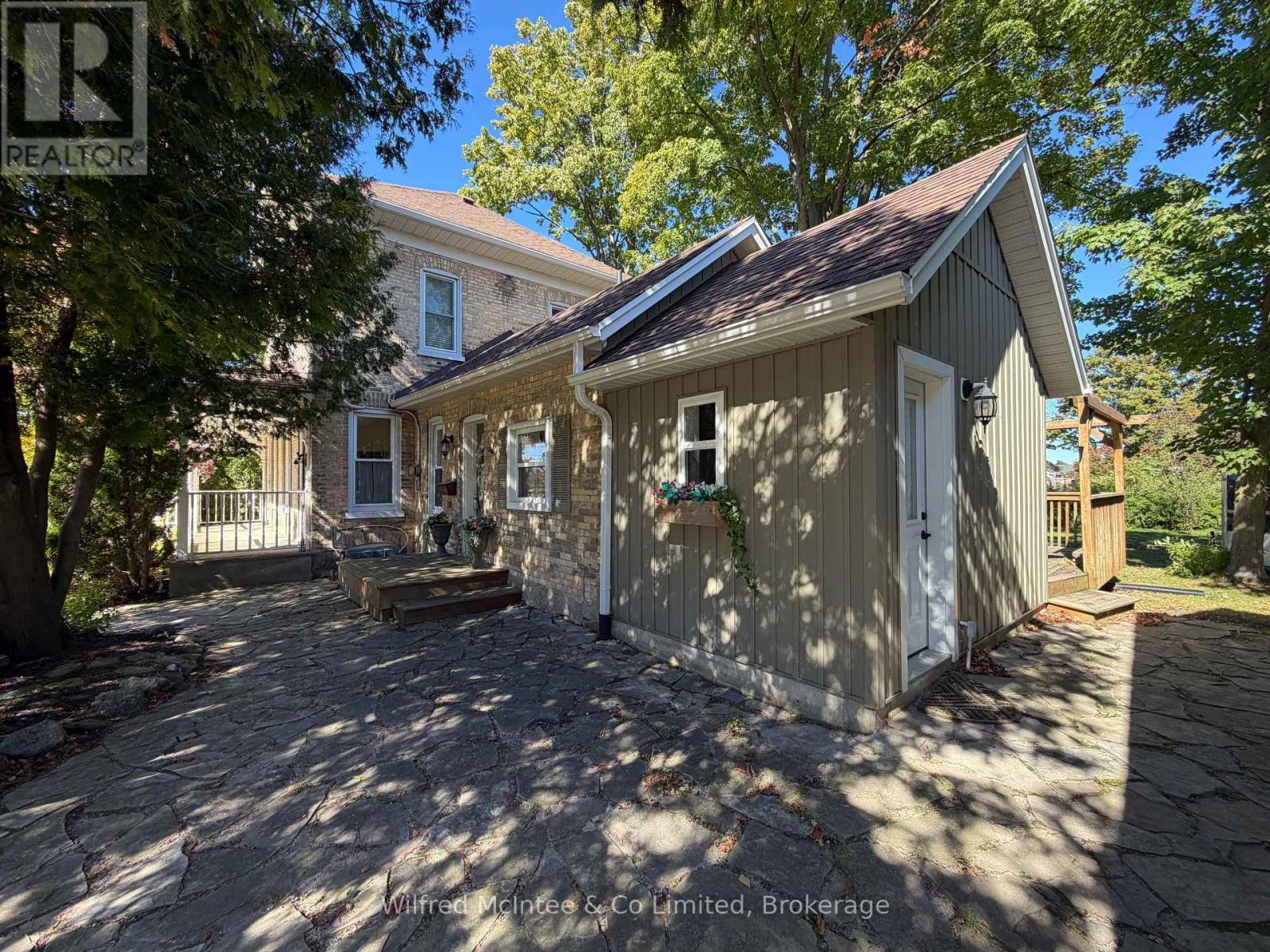 16 UNION STREET W, South Bruce — photo 4