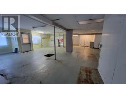 148 Main Street, Yarmouth, NS B5A1B8 Photo 7