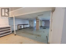 148 Main Street, Yarmouth, NS B5A1B8 Photo 10